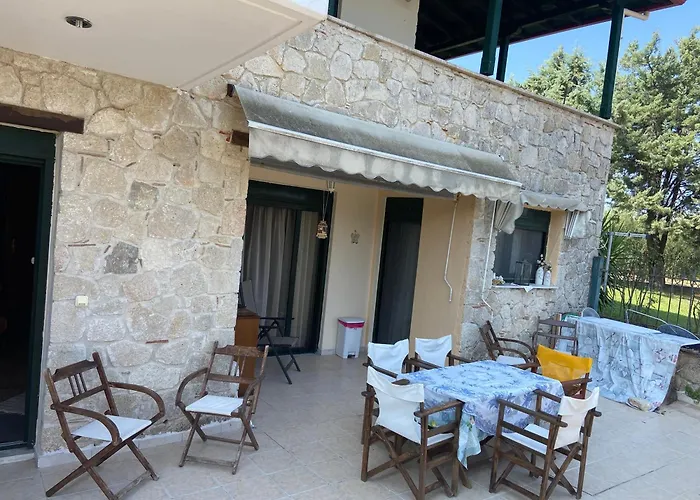 Ένα Πλήρως Εξοπλισμένο Εξοχικό